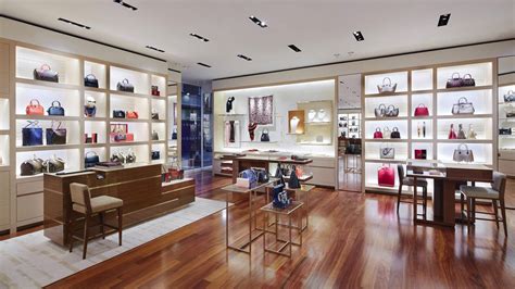 louis vuitton ireland stores